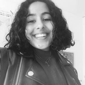 Meet your Posher, Safa